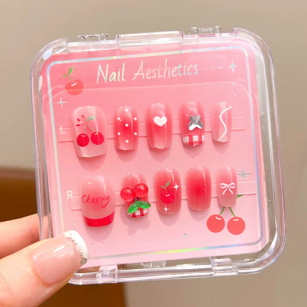 Nouvelles Faux Ongles Adhésifs Mignons pour Enfants