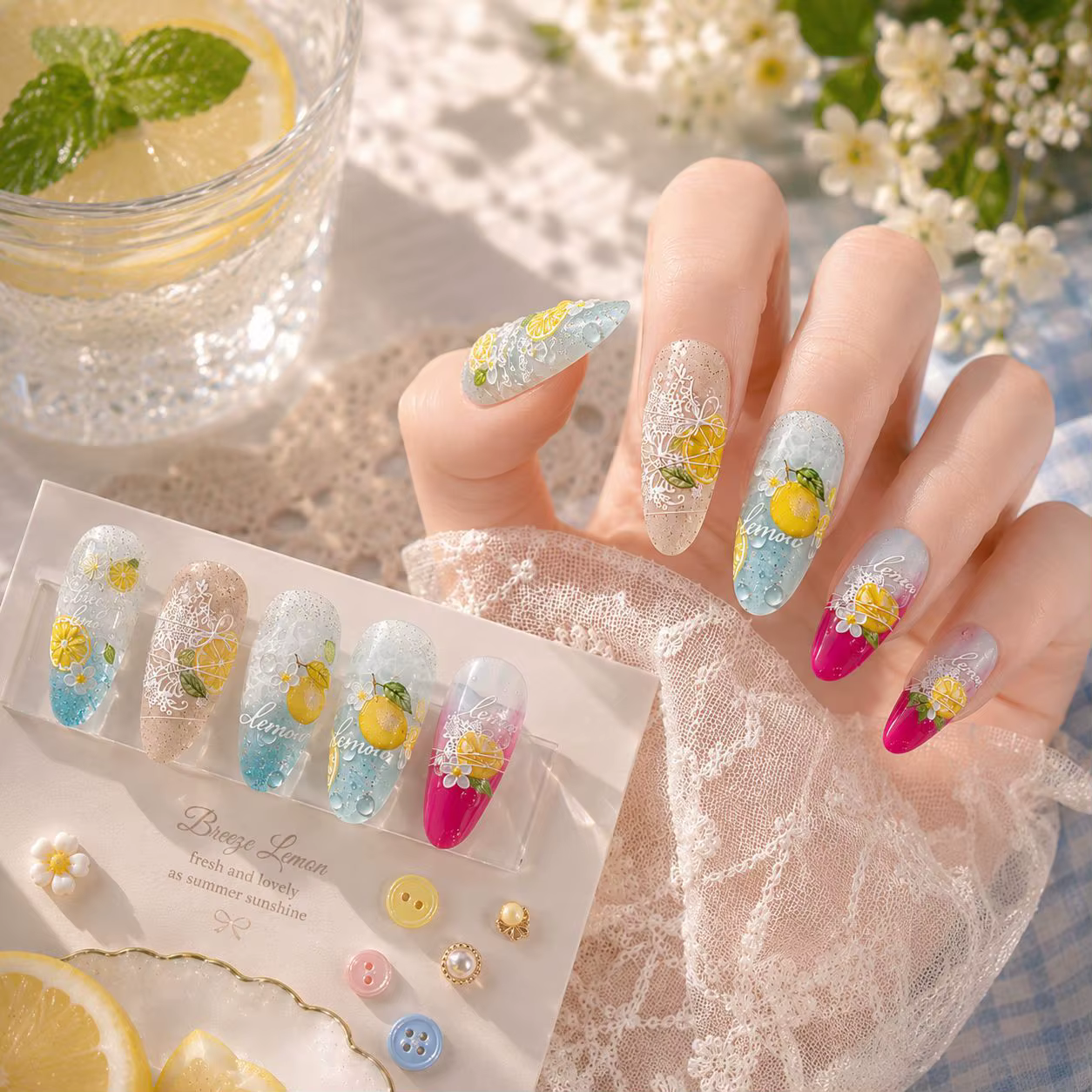 Autocollants pour ongles en forme de tranches de citron jaunes