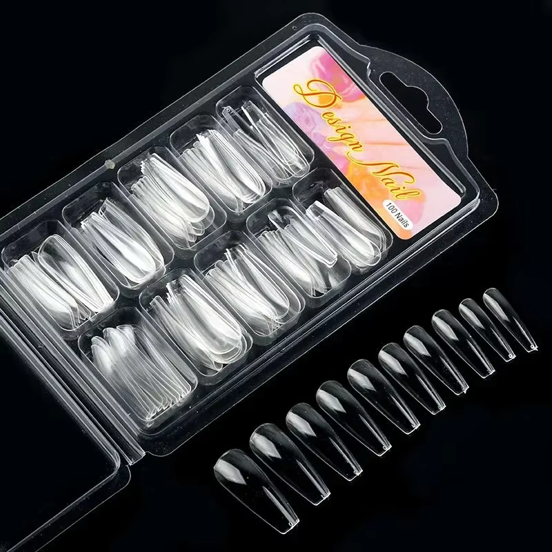 Faux embouts courts en forme de T