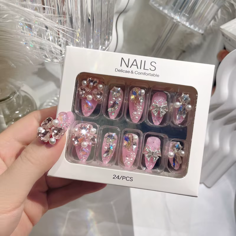 Ins-Faux Ongles en Clip N64.3D