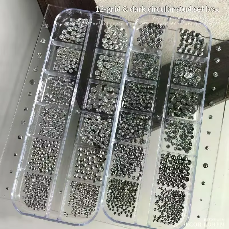 12 Grilles de Charms Métalliques pour Ongles