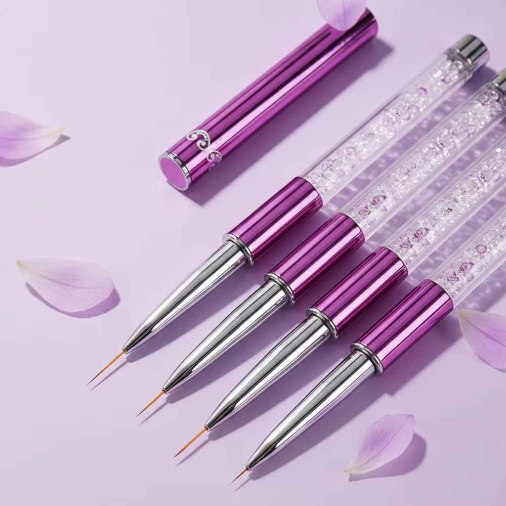 Pinceau à ongles pour la peinture de lignes