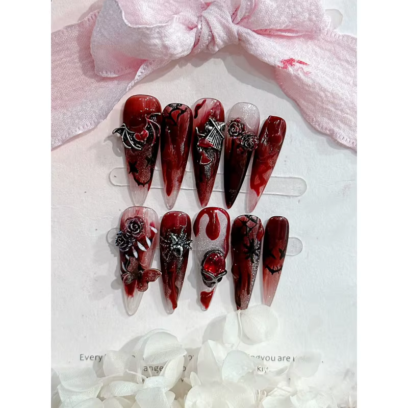 10 pièces ongles faits à la main Goth 10
