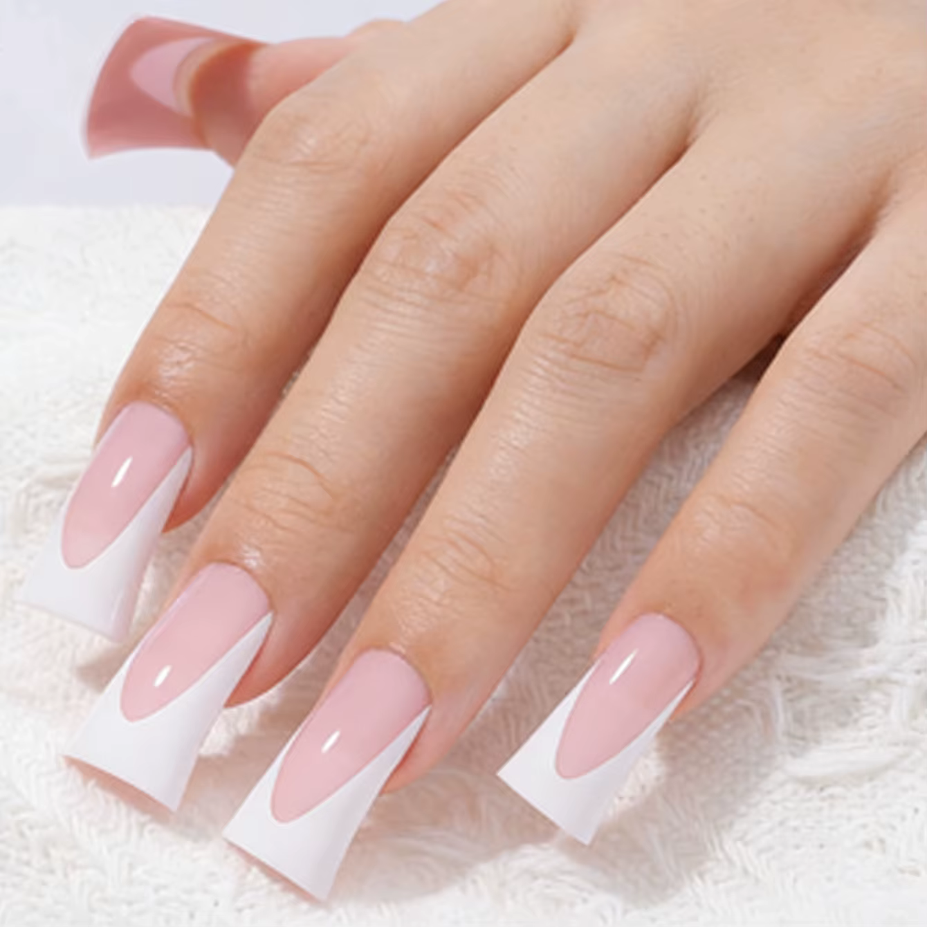 144 pièces de faux ongles