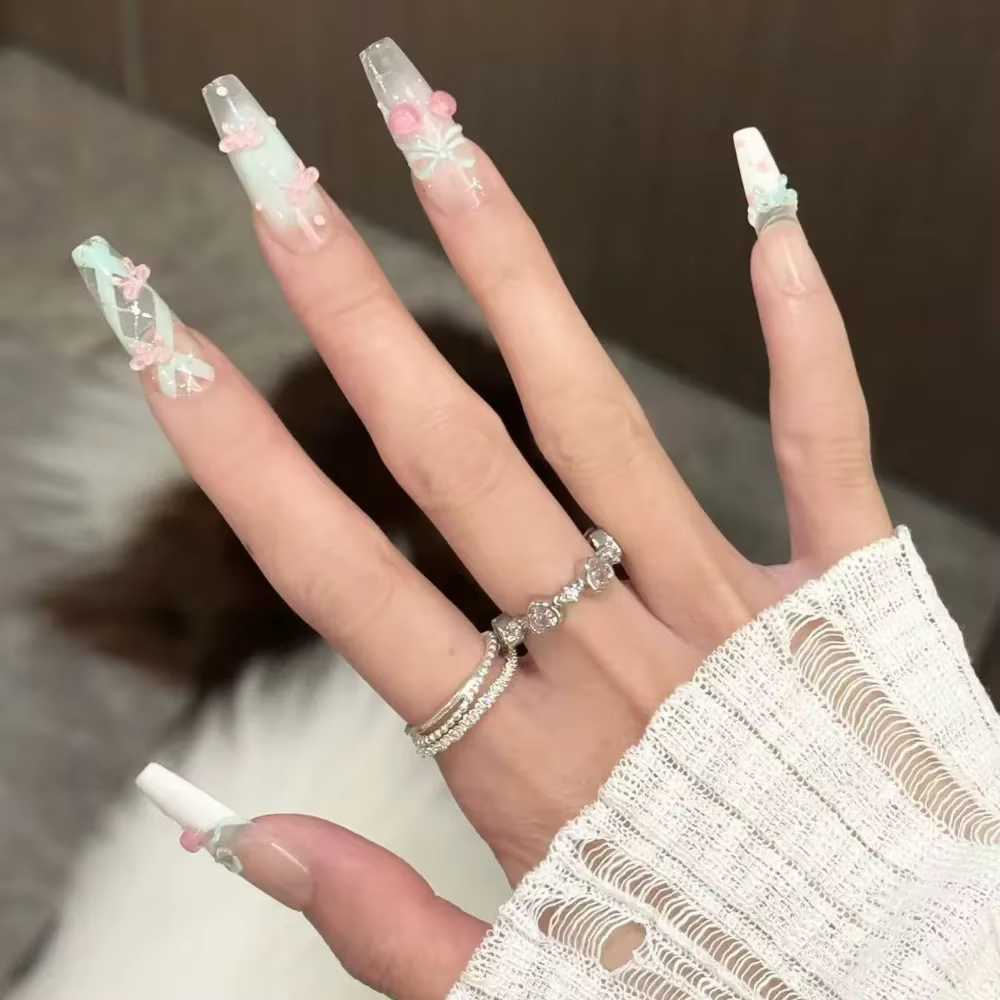 Ongles Press-On 3D Cerise Menthe Printemps-Été Faits Main Français