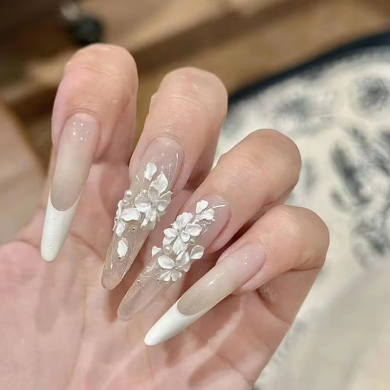 Accessoires de scellement pour ongles