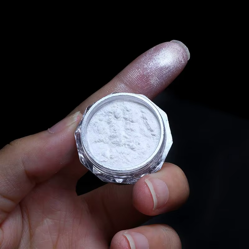 Aurora perle nue rose blanc ongles paillettes poussière Chrome clair de lune