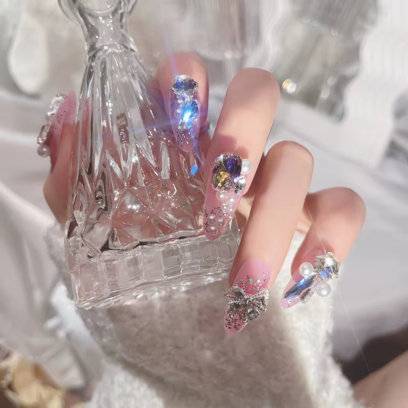 Ins-Faux Ongles en Clip N64.3D