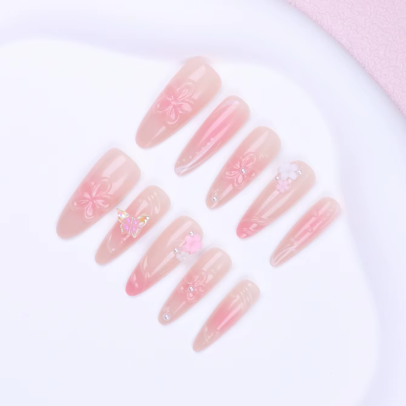 10 pièces presse moyenne sur les ongles amande faux