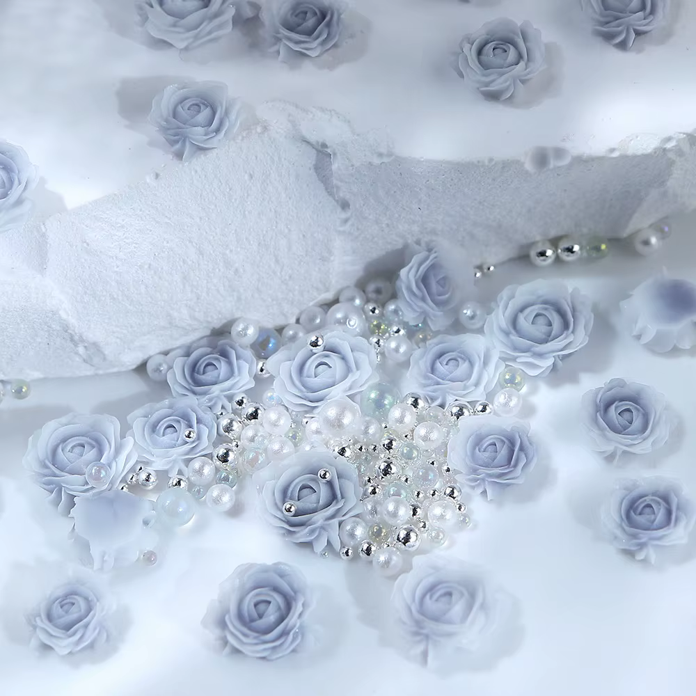 30 pièces Rose Rose fleur 3D ongles strass décoration ongles bijoux coloré mixte perle perles breloques saint valentin Nail Arts approvisionnement