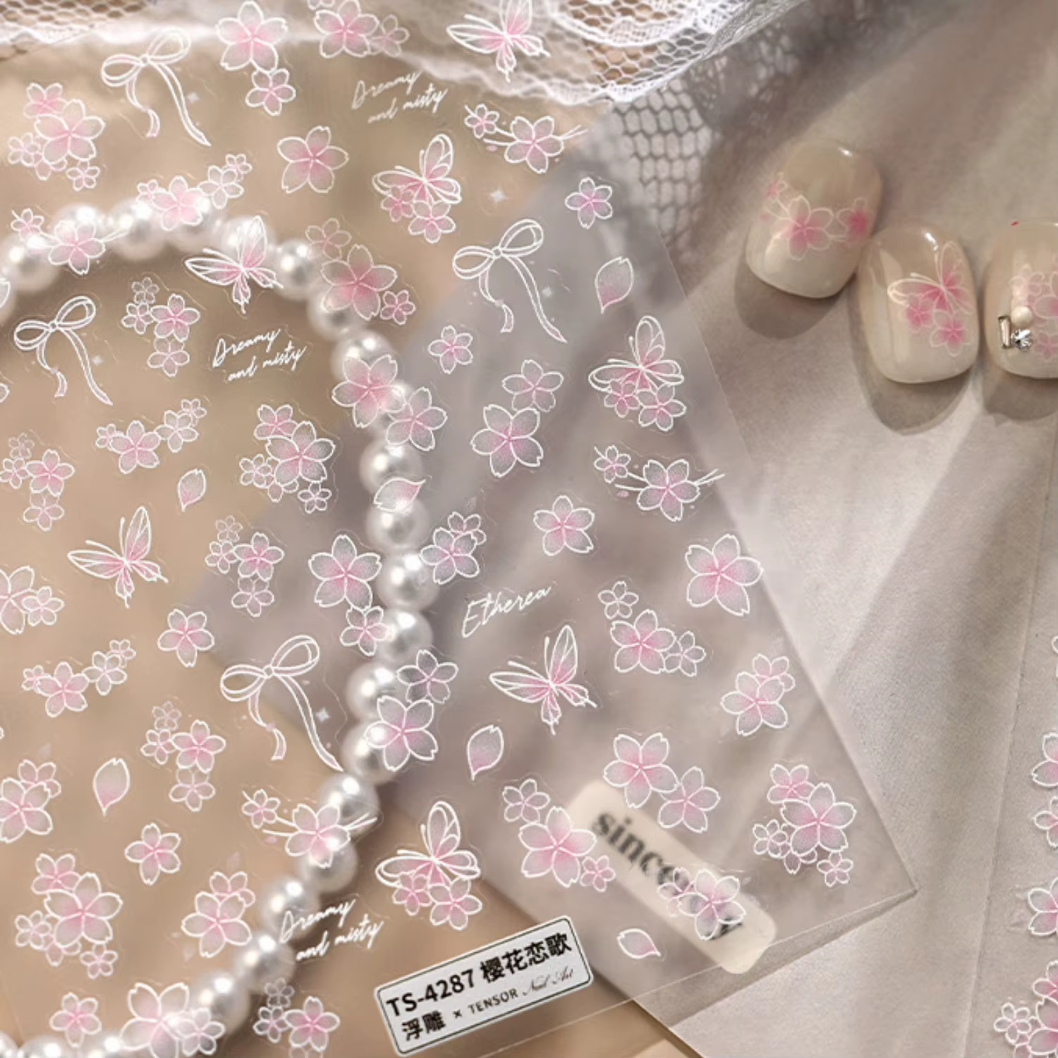 Autocollants 5D pour ongles « Chanson d'amour aux fleurs de cerisier » – Dégradé rose et blanc japonais