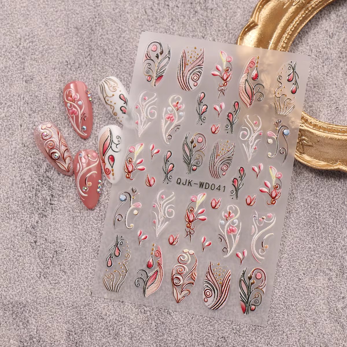 Autocollants pour nail art en relief à motif bohème