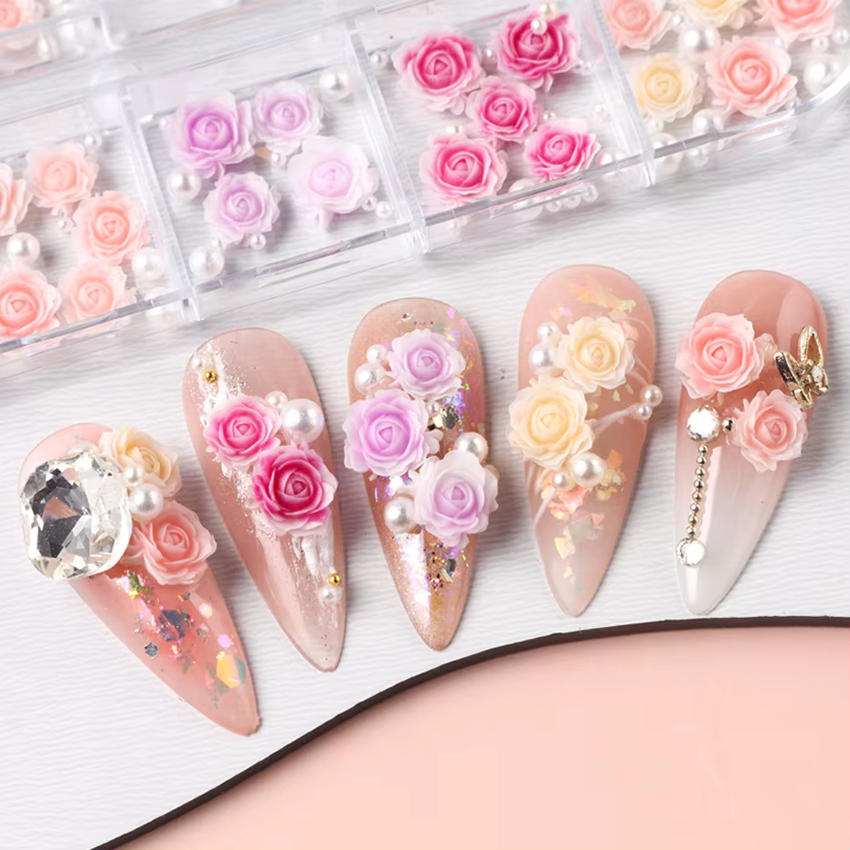 12 Grilles de Breloques pour Ongles en Résine Colorées en Forme de Rose