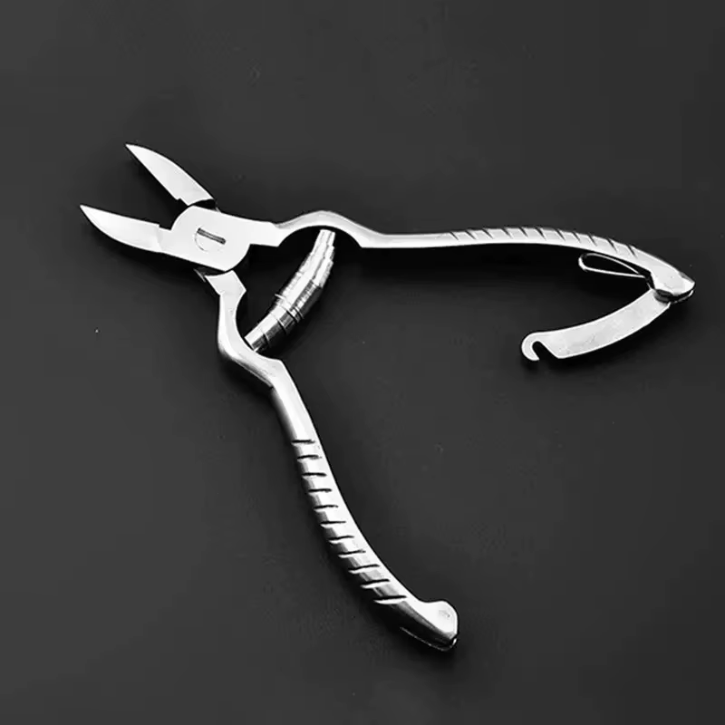 Pince à cuticules professionnelle pour manucure et pédicure