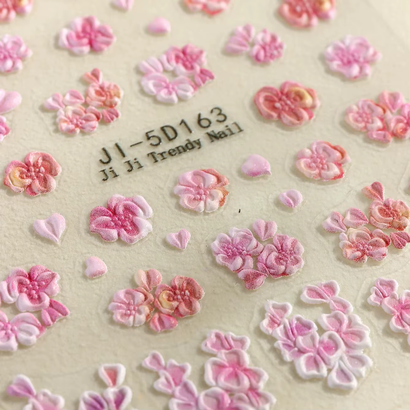 Autocollants pour ongles floraux colorés 5D
