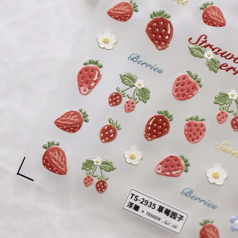 Autocollants pour ongles 5D fraise