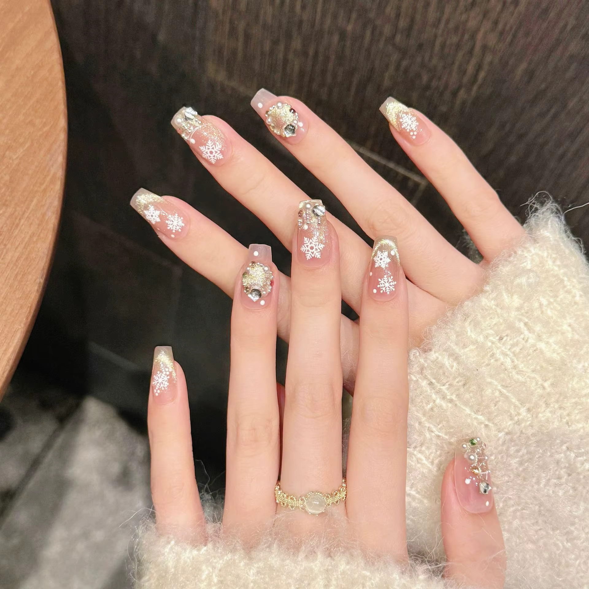 Faux ongles faits à la main pour décoration de Noël