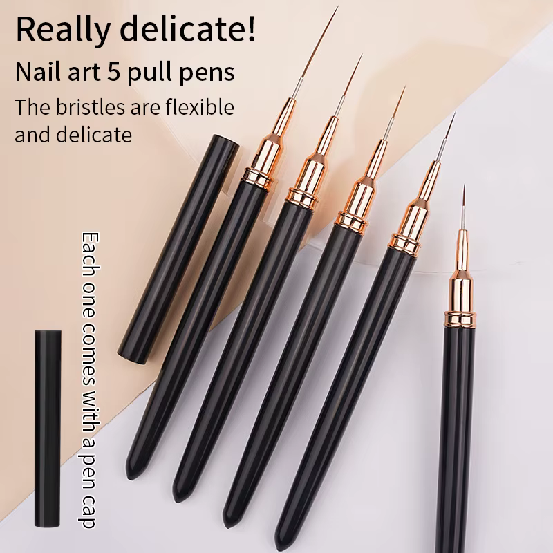 Pinceaux noirs pour Nail Art