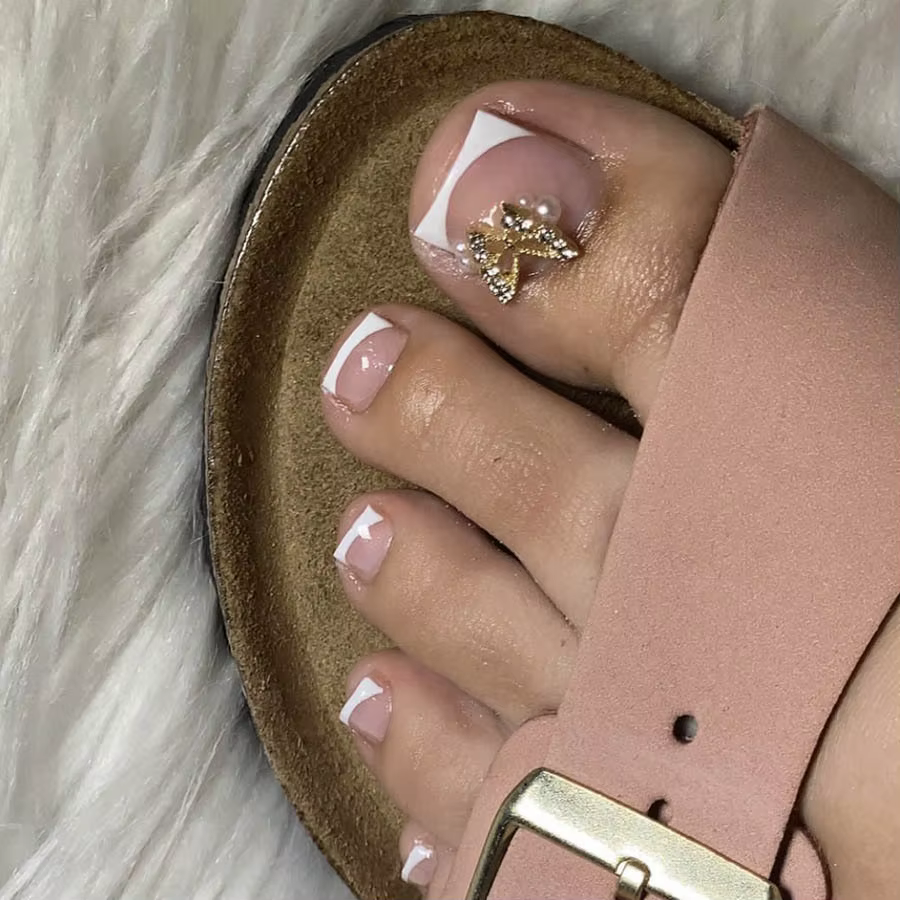 Faux ongles français simples pour orteils