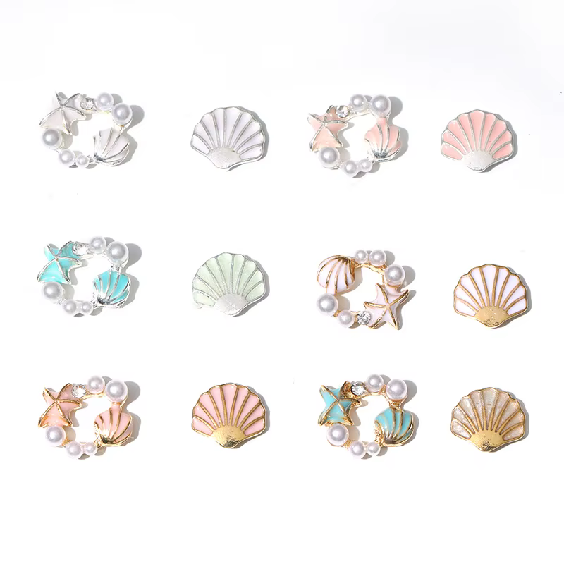 Breloques pour ongles en forme de coquillage
