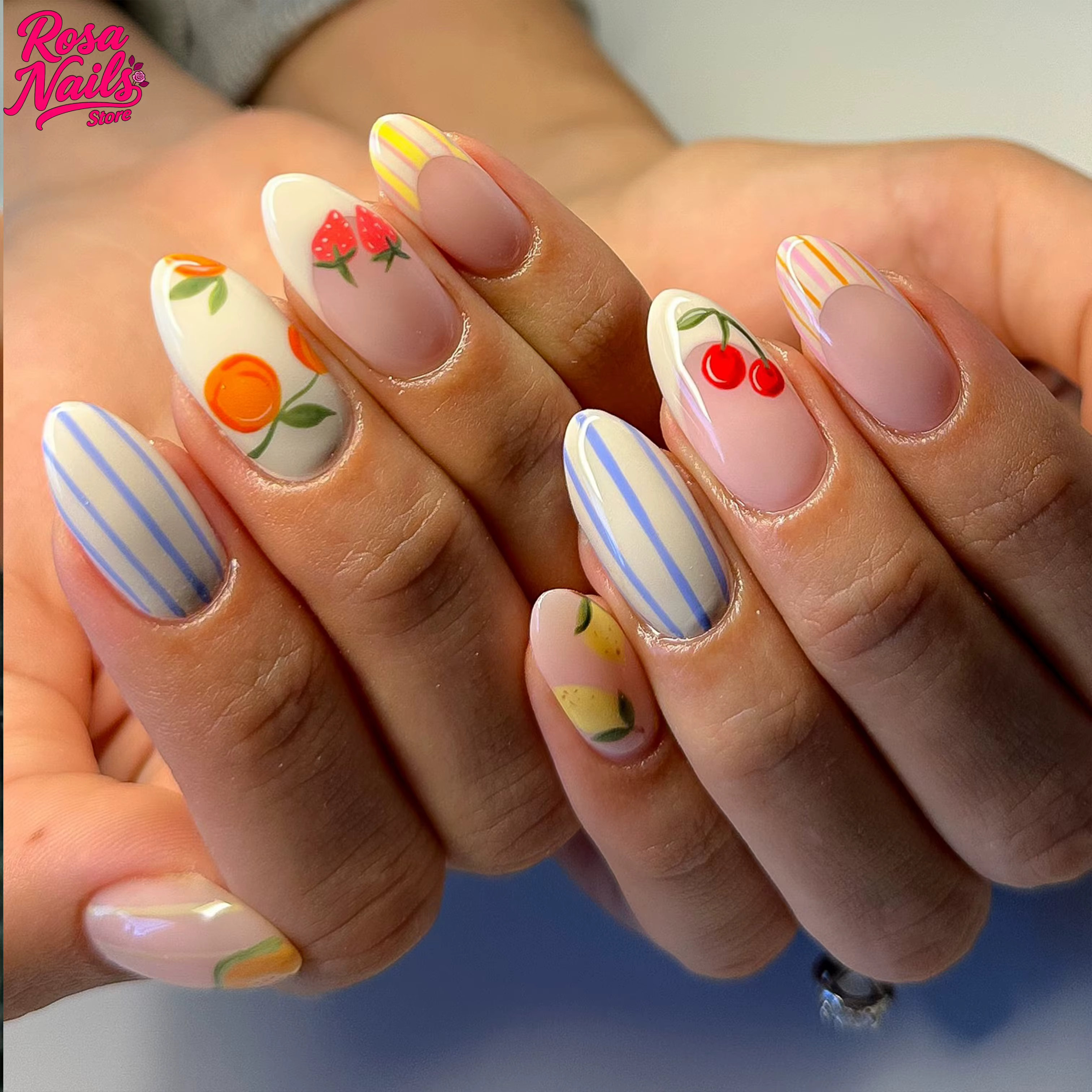Presse courte sur les ongles jaune citron peint à la main été Nail Art mignon