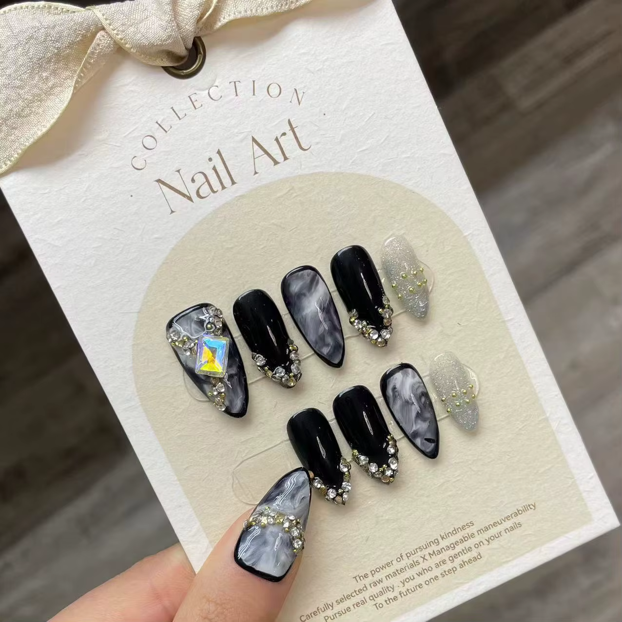 Faux Amande à Paillettes Amovibles pour Femme