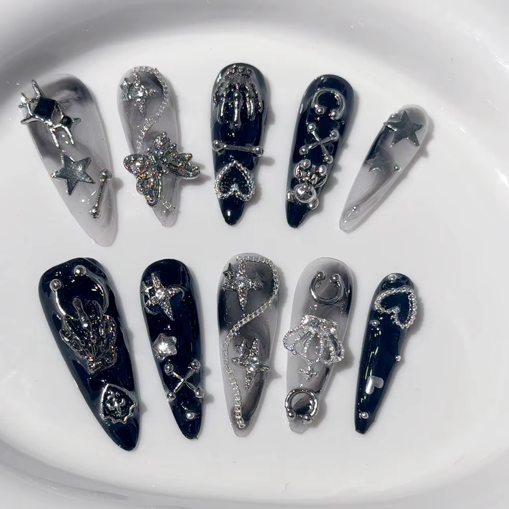 Menhera Spice Girls Presse Artisanale Sur Les Ongles Y2K Noir Blanc Rendu Longue Pointe Nail Art Papillon Star Couronne Cool Fau