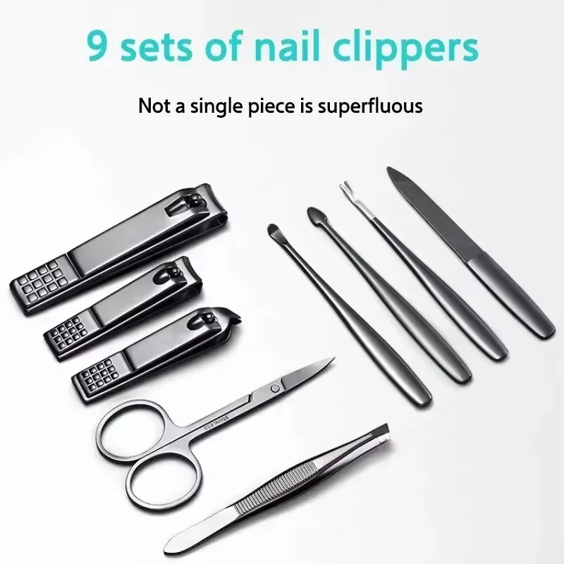 Ensemble d'outils de manucure et de pédicure