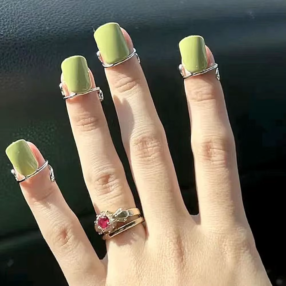 Anneaux pour ongles réutilisables