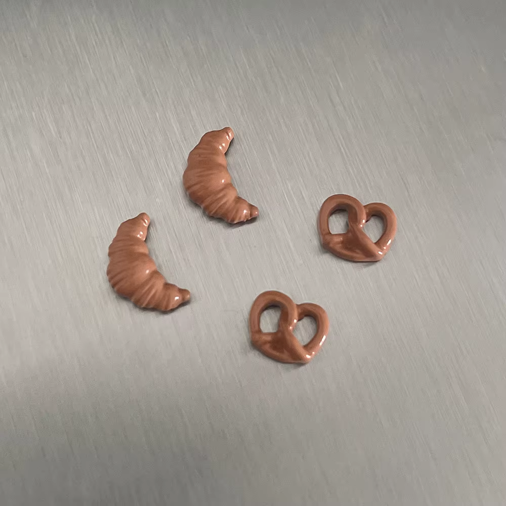 Brezen Biscuits- Dessert amusant breloques pour ongles garder la régime accessoires de Nail Art allemagne pain Pretzel