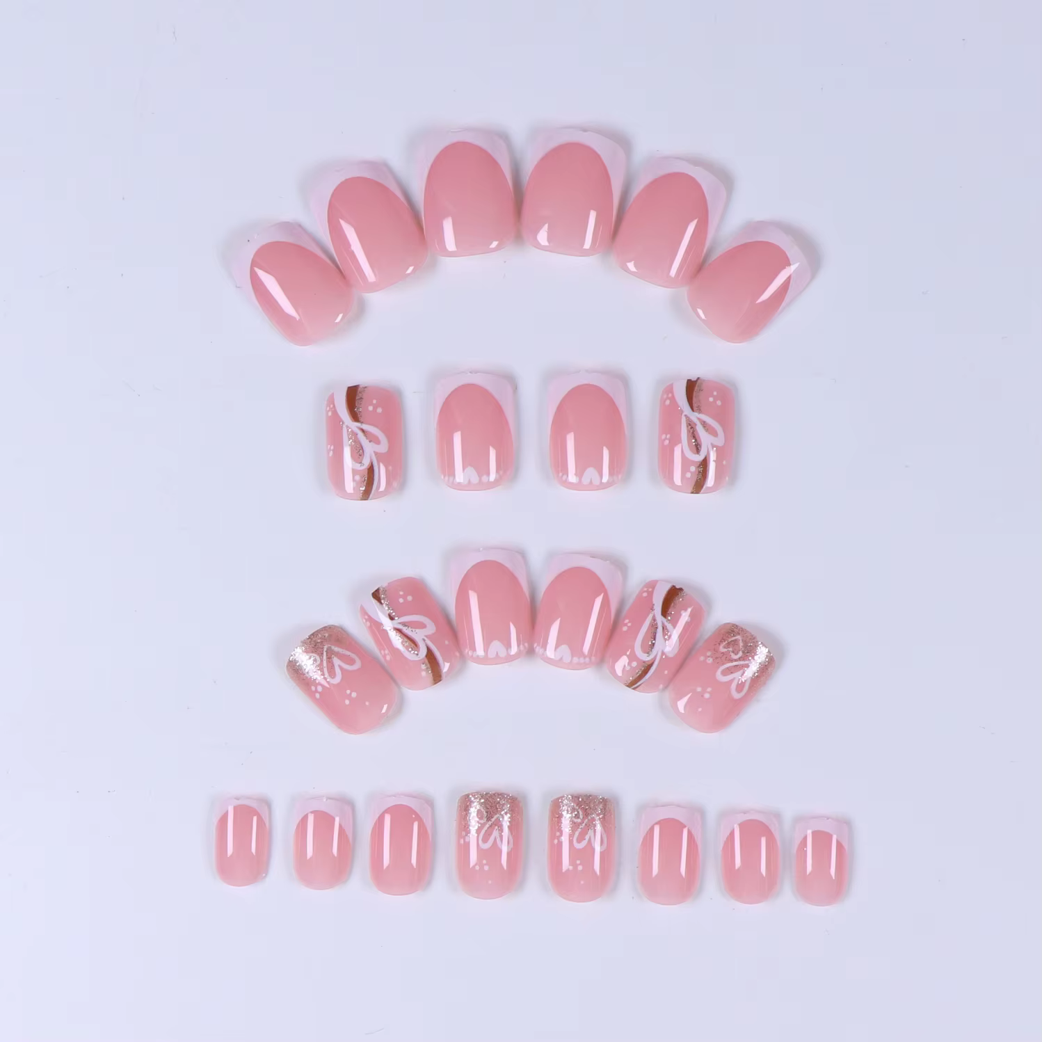 Faux ongles carrés courts rose chair