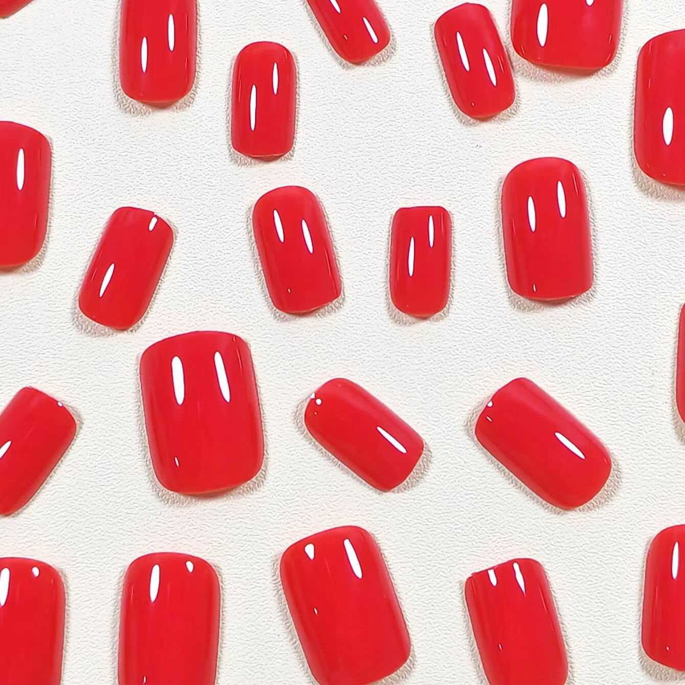 120 pièces presse français rouge mi-long carré faux ongles couleur unie conception réutilisable acrylique