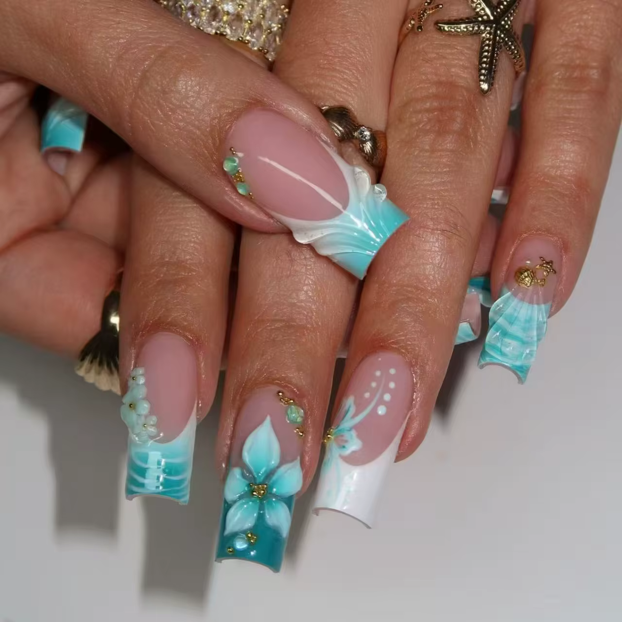 Faux ongles français à pression carrés moyens fleur 3D étoile de mer strass Design de pierres précieuses mignons printemps et été