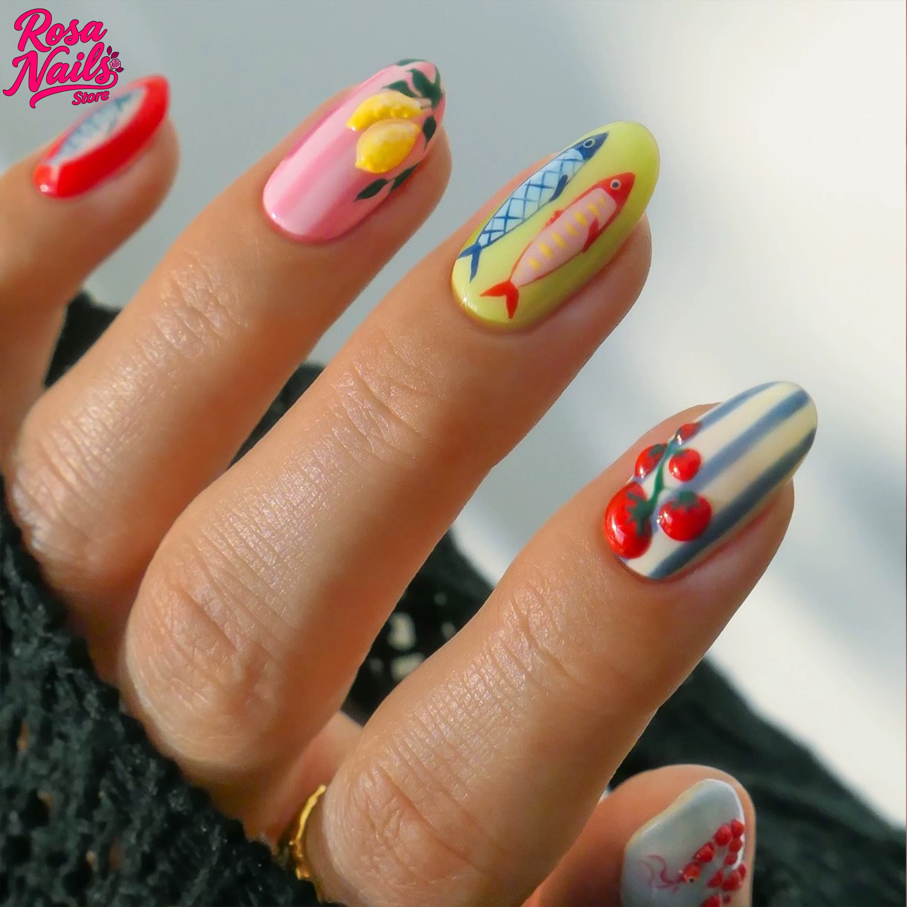 Presse courte sur les ongles jaune citron peint à la main été Nail Art mignon
