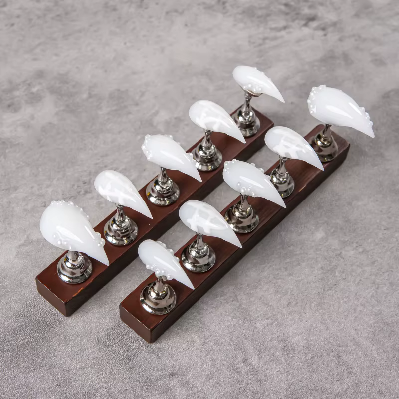 Nouvelles pièces d'ongles portables à motif griffe de dragon et armure