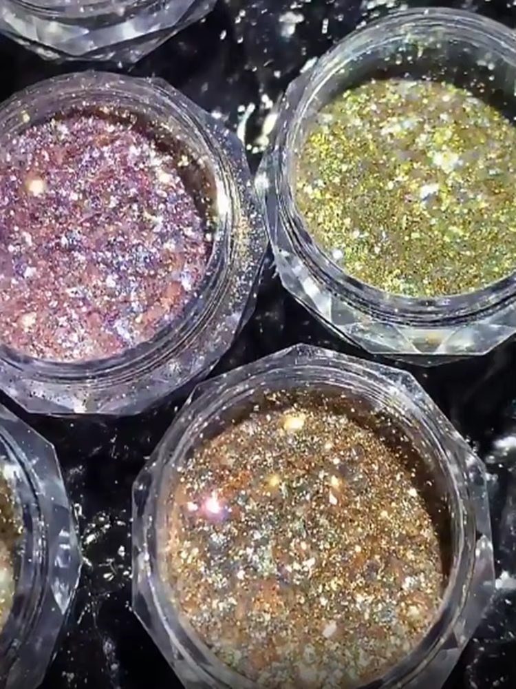 Poudre de diamant cristal pour ongles dorés