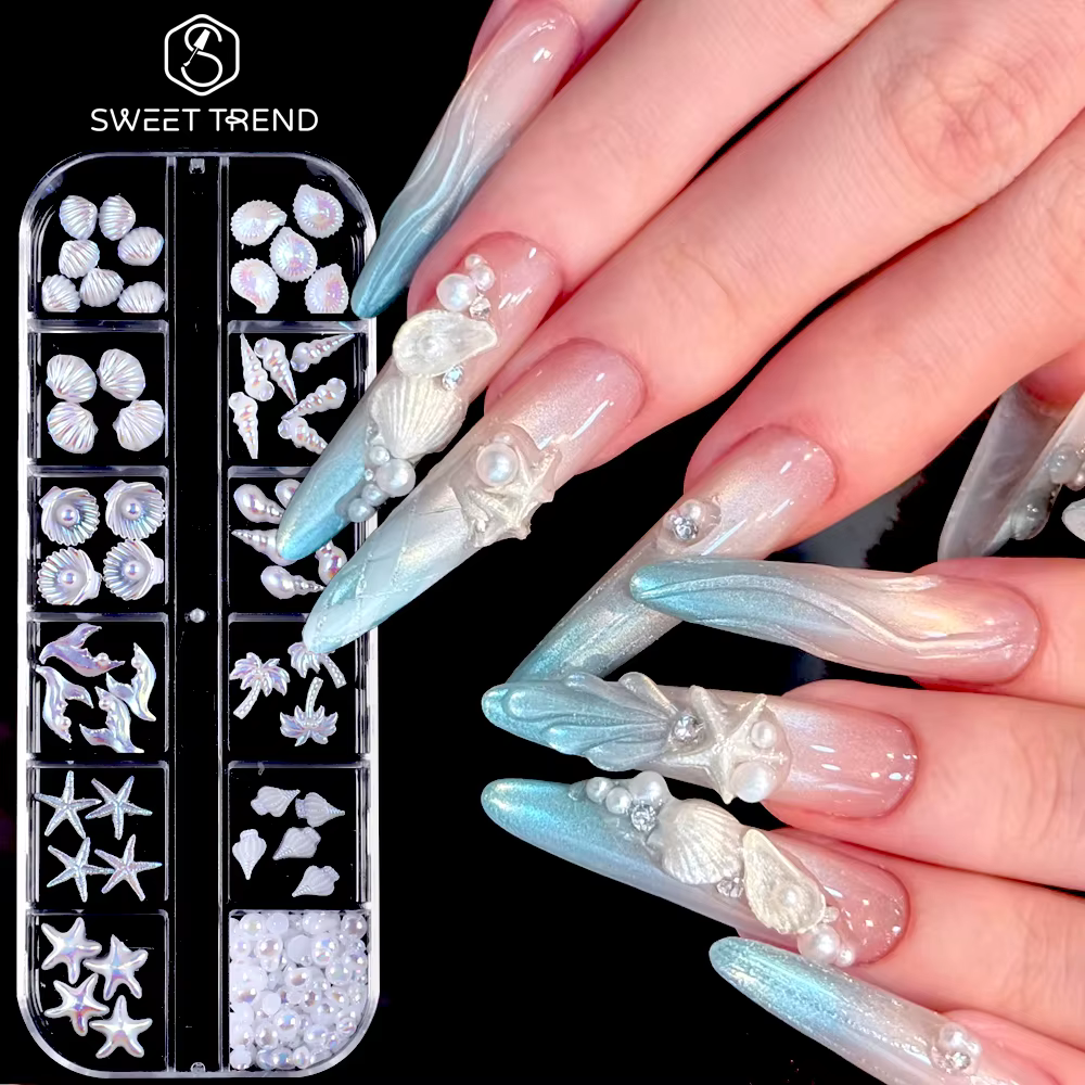 SWEET TREND - 12 compartiments de breloques 3D pour nail art sur le thème de l'océan : coquillages Aurora