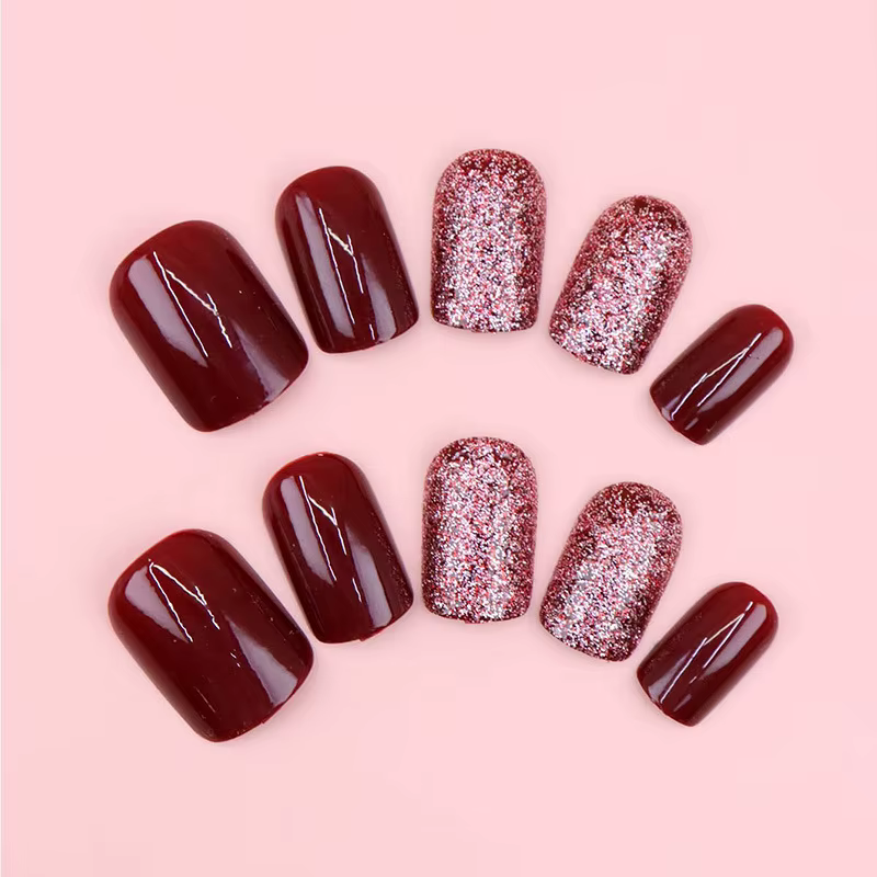 Faux ongles courts et moyens pour femmes et filles