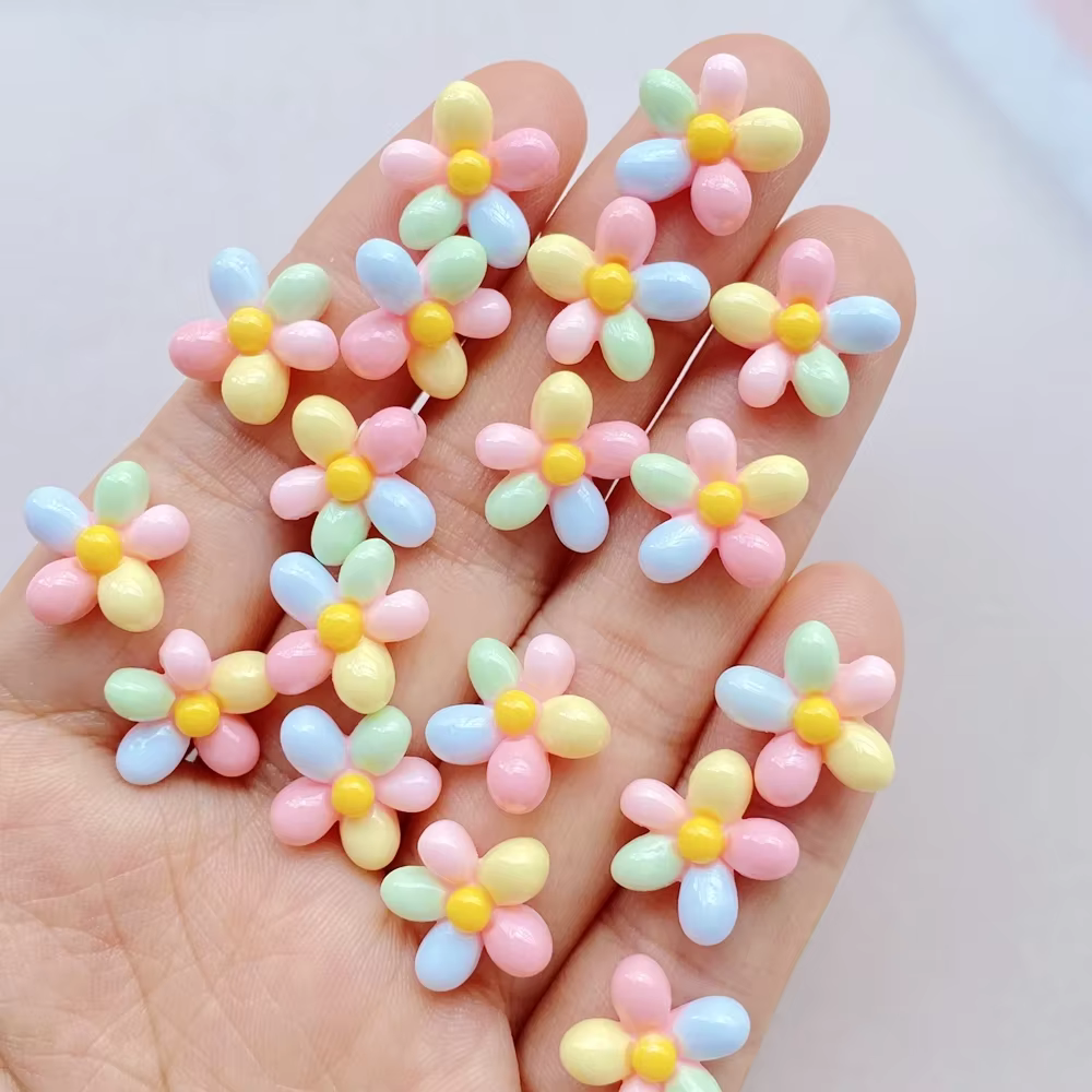 Mini Fleurs Colorées Arc-en-ciel en Strass pour Nail Art