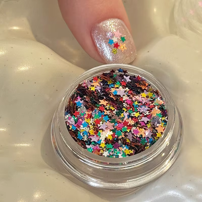 1 boîte de paillettes étoiles pour ongles