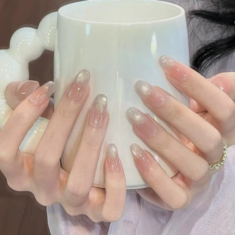 Faux Ongles 30 Pièces Courts Ovale Amande XS/S/M Tailles Mixtes Nude Pointes d'Ongles Artificielles à Porter Couverture Complète à Presser Extension Professionnelle