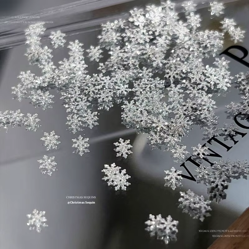 Flocons de neige hiver ongles paillettes scintillantes