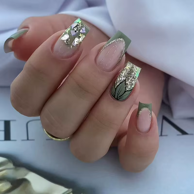 Faux ongles courts et moyens pour femmes et filles