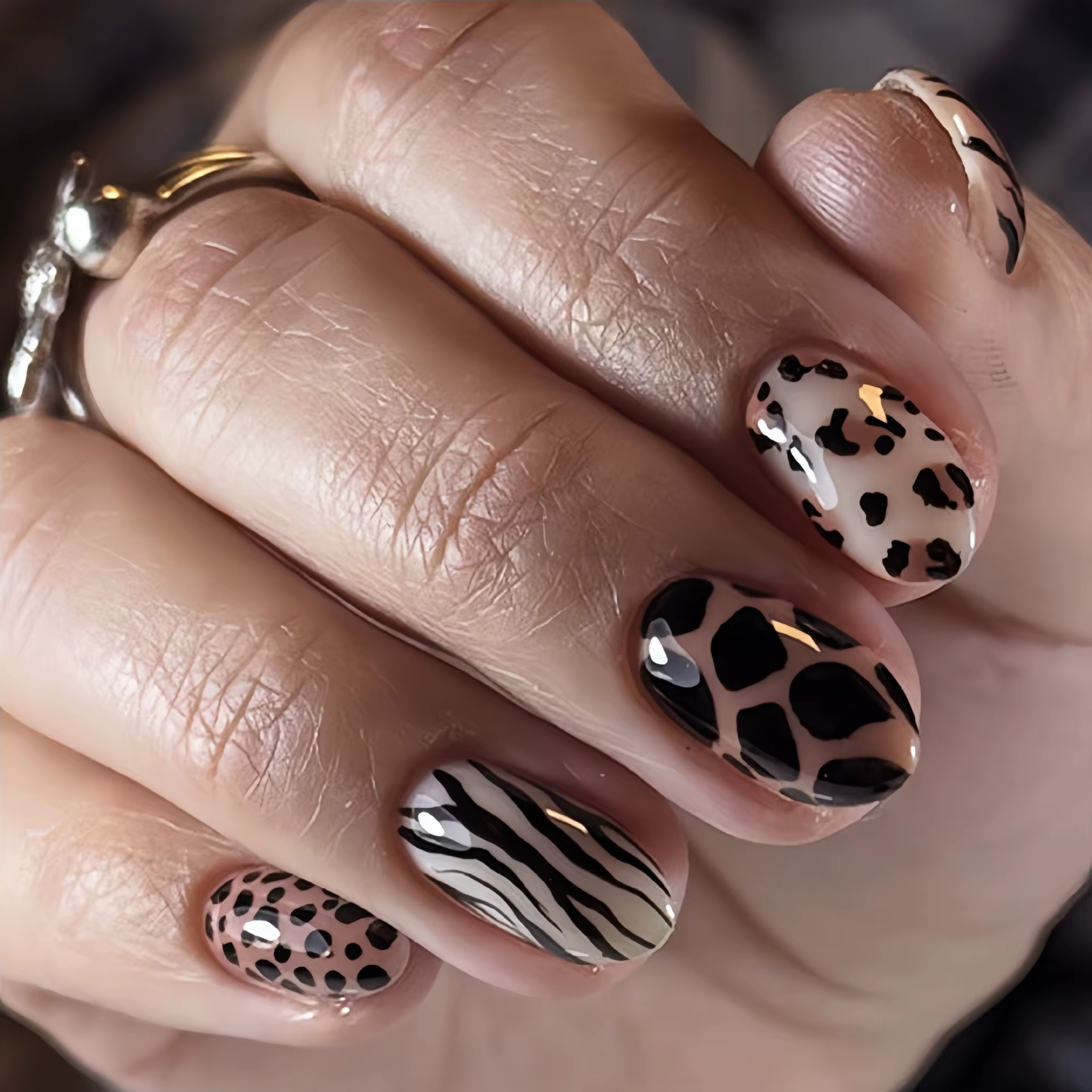 Faux ongles courts, mi-longs