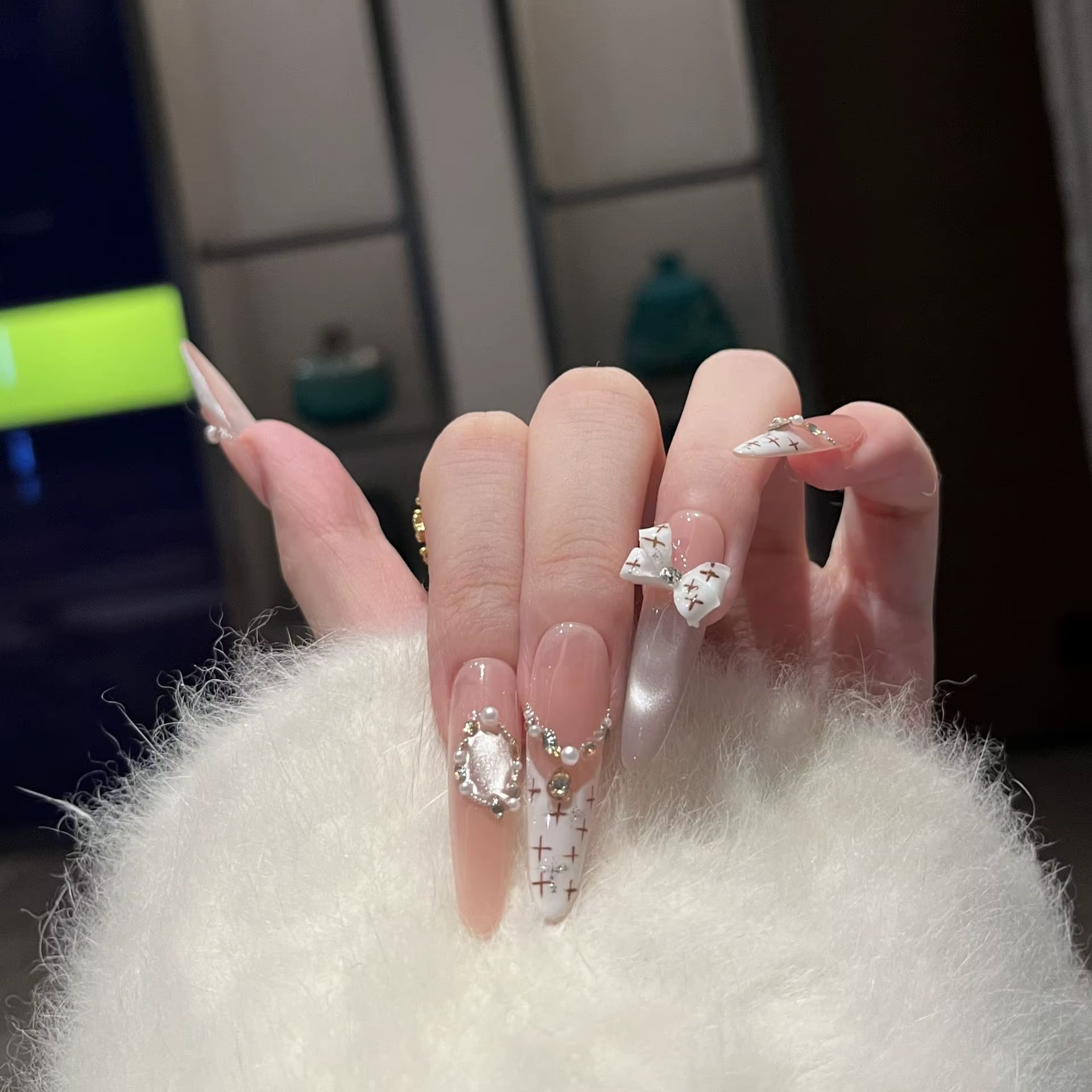 Faux ongles à pointe de Style français rose