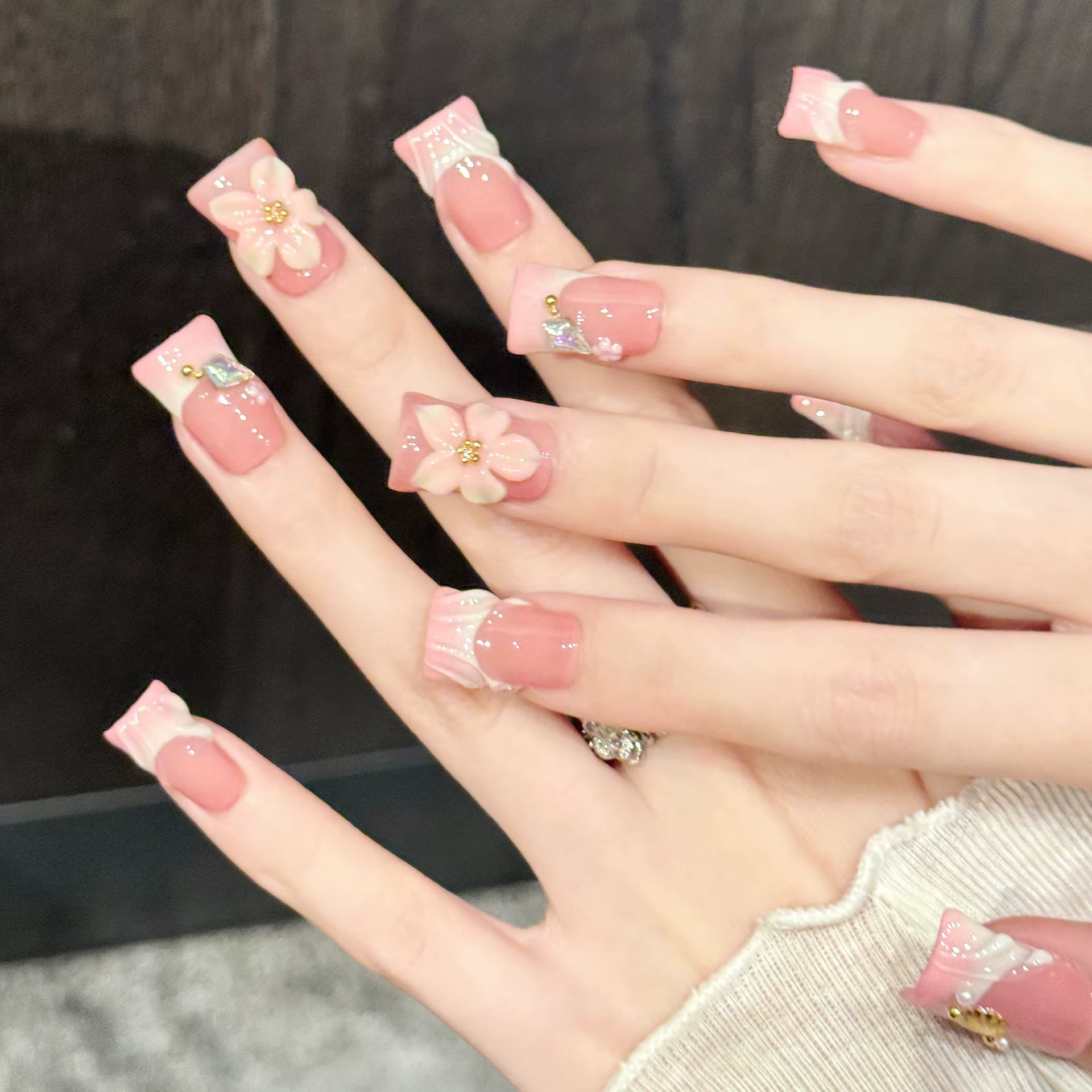 10 pièces d'ongles artificiels pressés à la main