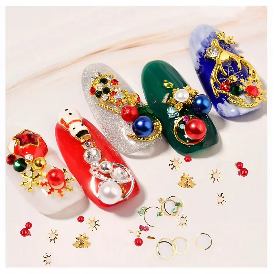 Breloques mixtes pour Nail Art de noël