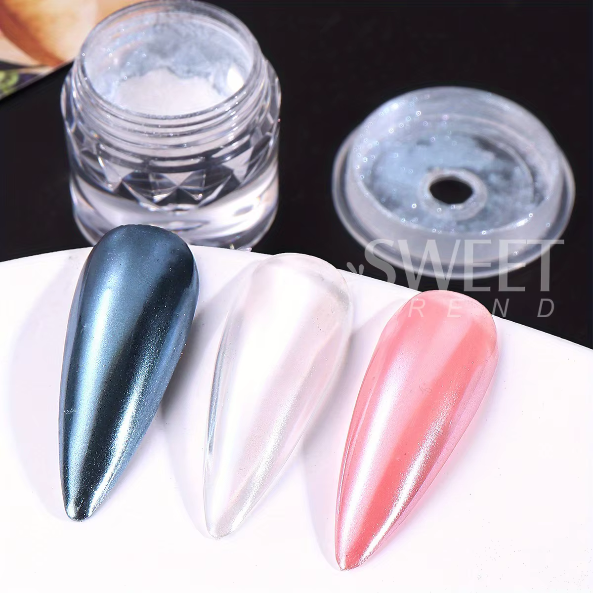 Poudre à paillettes pour ongles