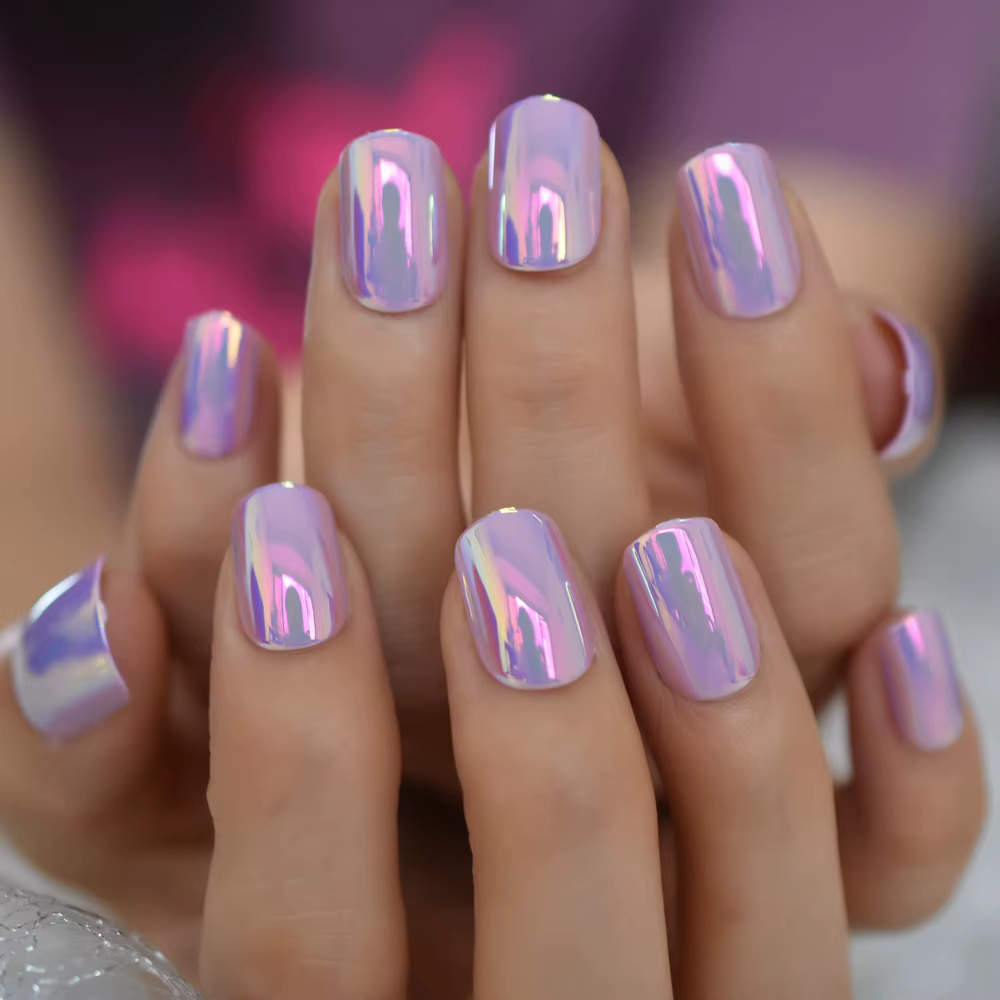 Ongles fantaisie courts et ronds à pression