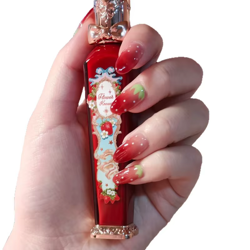 24 pièces doux rouge tache français portable presse sur ongles mignon fraise à pois court ovale faux